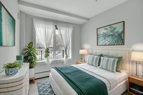 203-510 Edmonton Trail, Calgary, AB - Indoor Photo Showing Bedroom