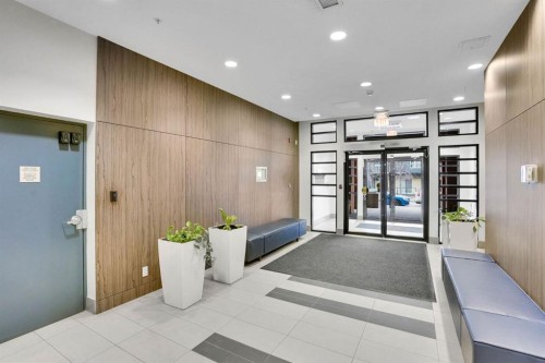 203-510 Edmonton Trail, Calgary, AB - Indoor Photo Showing Other Room