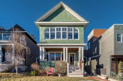 2413 15 Street SW Calgary, AB T2T 3Z4