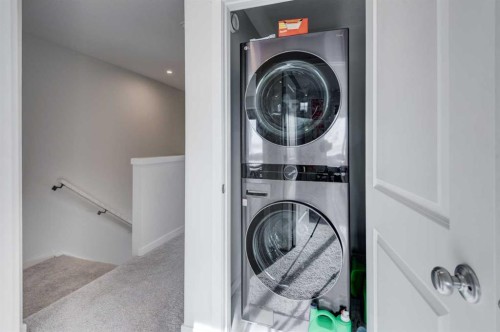 1969 Rangeview Drive Se, Calgary, AB - Indoor Photo Showing Laundry Room