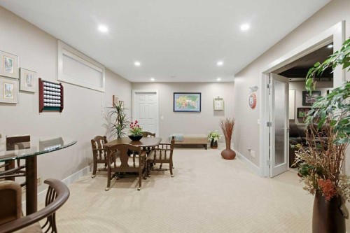 247 St Moritz Drive Sw, Calgary, AB - Indoor Photo Showing Other Room