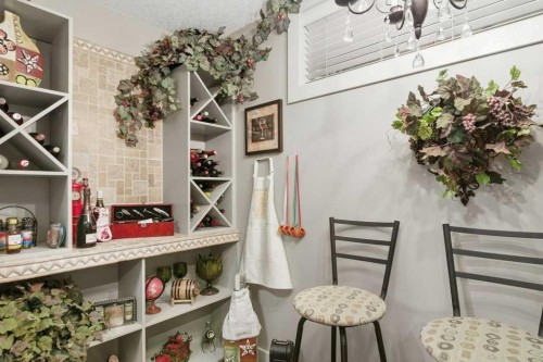 247 St Moritz Drive Sw, Calgary, AB - Indoor Photo Showing Other Room