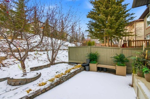 247 St Moritz Drive Sw, Calgary, AB - Outdoor