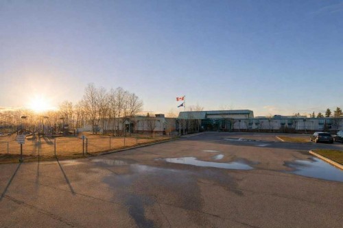 247 St Moritz Drive Sw, Calgary, AB - Outdoor With View