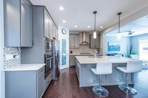67 Auburn Sound Manor Se, Calgary, AB - Indoor Photo Showing Kitchen With Upgraded Kitchen
