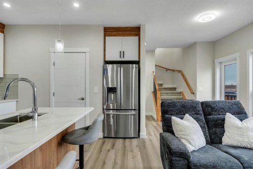 1222 Westmount Drive, Strathmore, AB - Indoor Photo Showing Kitchen With Double Sink