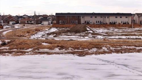 1222 Westmount Drive, Strathmore, AB - Outdoor