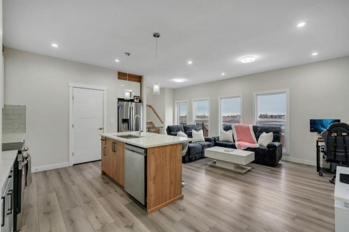 1222 Westmount Drive, Strathmore, AB - Indoor Photo Showing Other Room