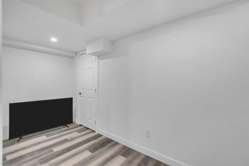 4 Southwinds Gate Sw, Airdrie, AB - Indoor Photo Showing Other Room