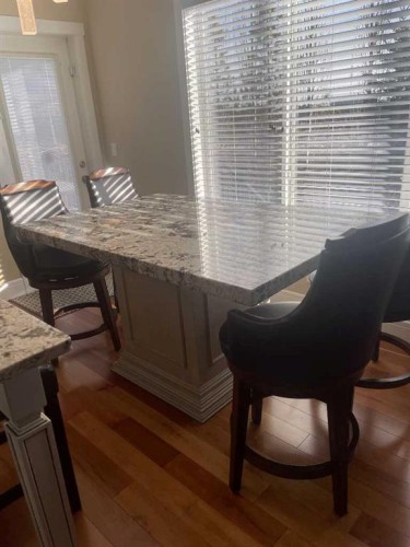 113 Aspen Stone Place Sw, Calgary, AB - Indoor