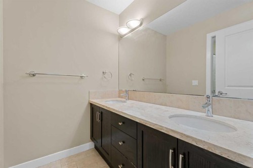 113 Aspen Stone Place Sw, Calgary, AB - Indoor Photo Showing Bathroom