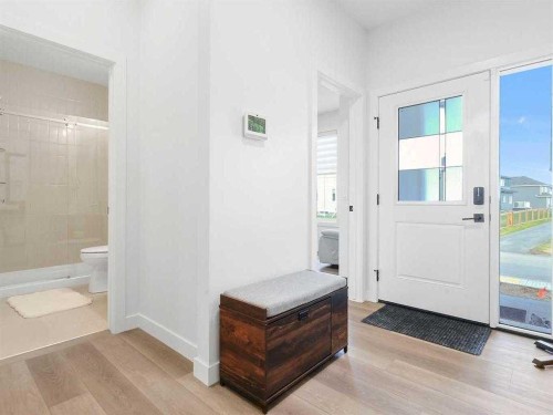 110 Sunstone Way, Balzac, AB - Indoor Photo Showing Bathroom