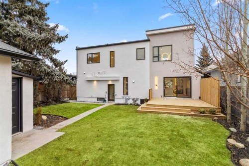 3531 Spruce Drive Sw, Calgary, AB - Outdoor