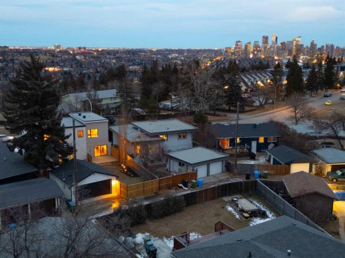 3531 Spruce Drive Sw, Calgary, AB - Outdoor