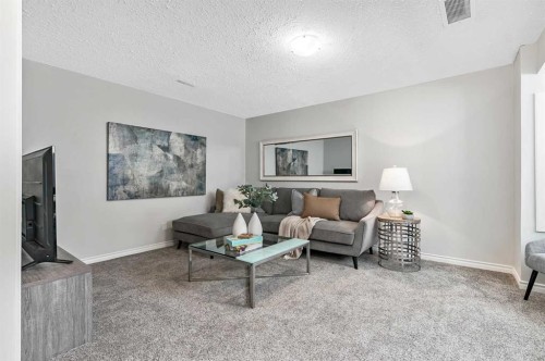 6 Autumn Green Se, Calgary, AB - Indoor Photo Showing Living Room