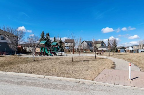 6 Autumn Green Se, Calgary, AB - Outdoor