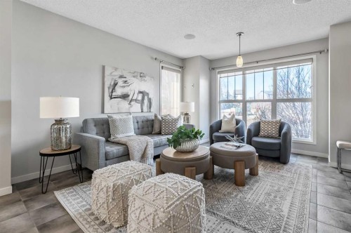 6 Autumn Green Se, Calgary, AB - Indoor Photo Showing Living Room
