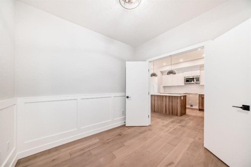 508 Heritage Boulevard, Cochrane, AB - Indoor Photo Showing Other Room