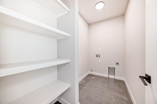 508 Heritage Boulevard, Cochrane, AB - Indoor