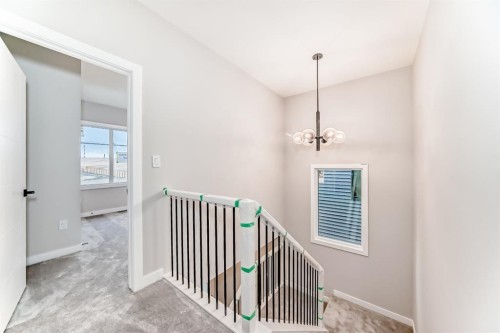 508 Heritage Boulevard, Cochrane, AB - Indoor Photo Showing Other Room