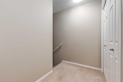 142 Eversyde Common Sw, Calgary, AB - Indoor Photo Showing Other Room