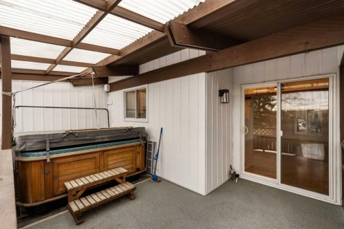 15 A Arlington Bay Se, Calgary, AB - Outdoor With Exterior