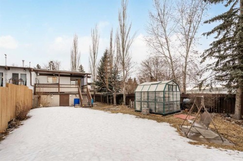 15 A Arlington Bay Se, Calgary, AB - Outdoor