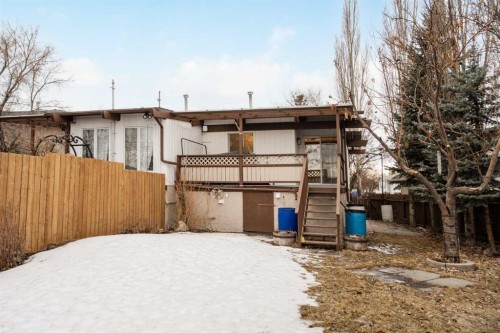 15 A Arlington Bay Se, Calgary, AB - Outdoor