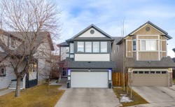46 Autumn Circle SE Calgary, AB T3M 0J6