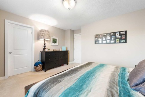 46 Autumn Circle Se, Calgary, AB - Indoor Photo Showing Bedroom