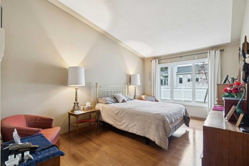 1025 Shawnee Road Sw, Calgary, AB - Indoor Photo Showing Bedroom