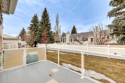 1025 Shawnee Road Sw, Calgary, AB - Outdoor