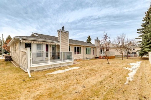 1025 Shawnee Road Sw, Calgary, AB - Outdoor