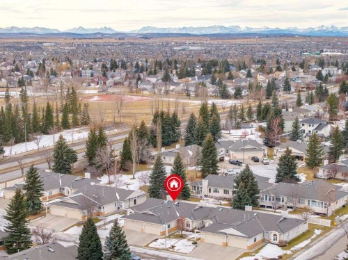 1025 Shawnee Road Sw, Calgary, AB - Outdoor With View
