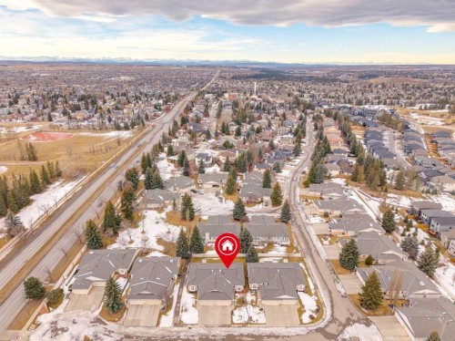 1025 Shawnee Road Sw, Calgary, AB - Outdoor With View