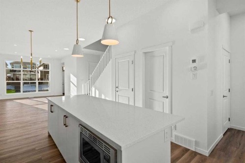 640 Masters Road Se, Calgary, AB - Indoor Photo Showing Other Room