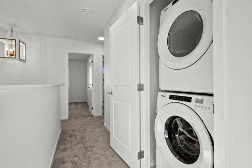 640 Masters Road Se, Calgary, AB - Indoor Photo Showing Laundry Room