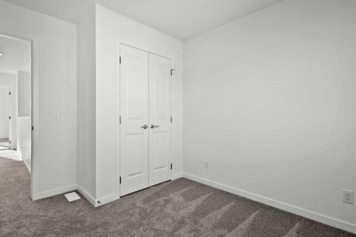 640 Masters Road Se, Calgary, AB - Indoor Photo Showing Other Room