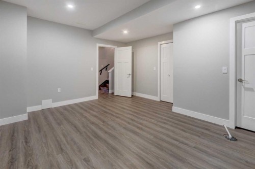 42 Sage Meadows Terrace Nw, Calgary, AB - Indoor Photo Showing Other Room