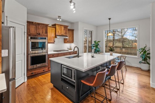 39 Wentworth Manor Sw, Calgary, AB - Indoor Photo Showing Kitchen With Stainless Steel Kitchen