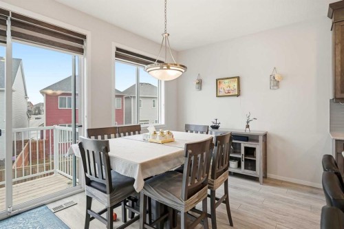 717 Windrow Manor Sw, Airdrie, AB 