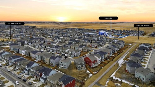 717 Windrow Manor Sw, Airdrie, AB 