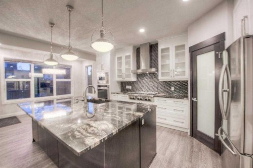 53 Sherwood Square Nw, Calgary, AB 