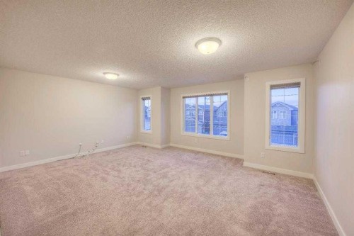 53 Sherwood Square Nw, Calgary, AB 