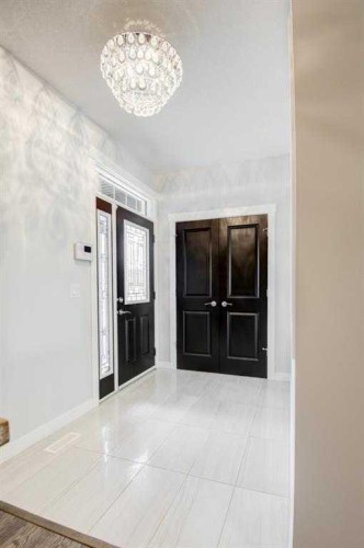 53 Sherwood Square Nw, Calgary, AB 