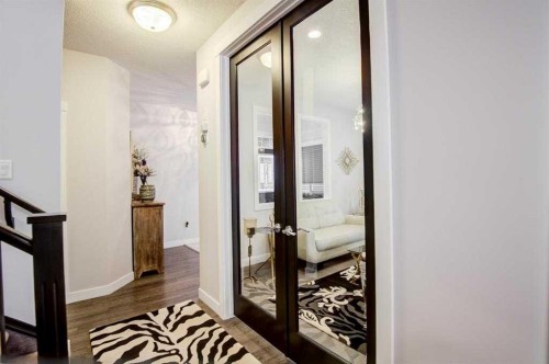 53 Sherwood Square Nw, Calgary, AB 