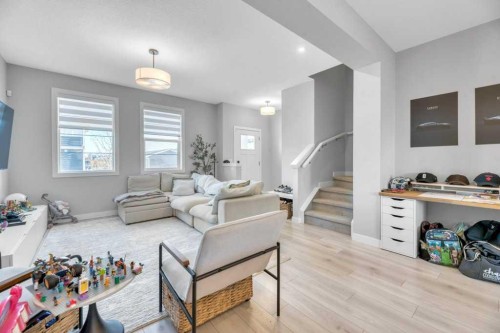 121 Dawson Circle, Chestermere, AB - Indoor Photo Showing Living Room