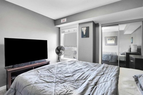 6415-302 Skyview Ranch Drive Ne, Calgary, AB - Indoor Photo Showing Bedroom