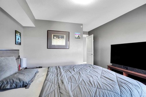 6415-302 Skyview Ranch Drive Ne, Calgary, AB - Indoor Photo Showing Bedroom