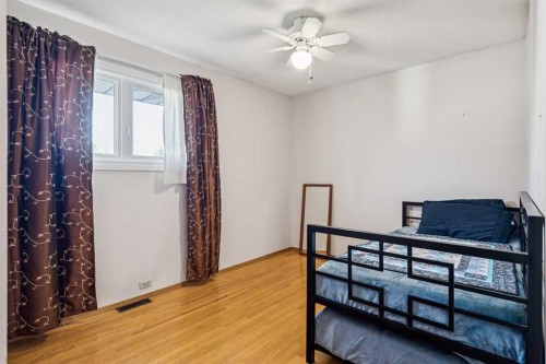 256 Huntridge Road Ne, Calgary, AB - Indoor